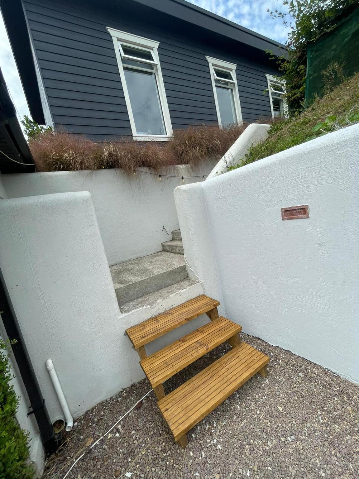 Ocean Breeze Villa Cork Exterior foto