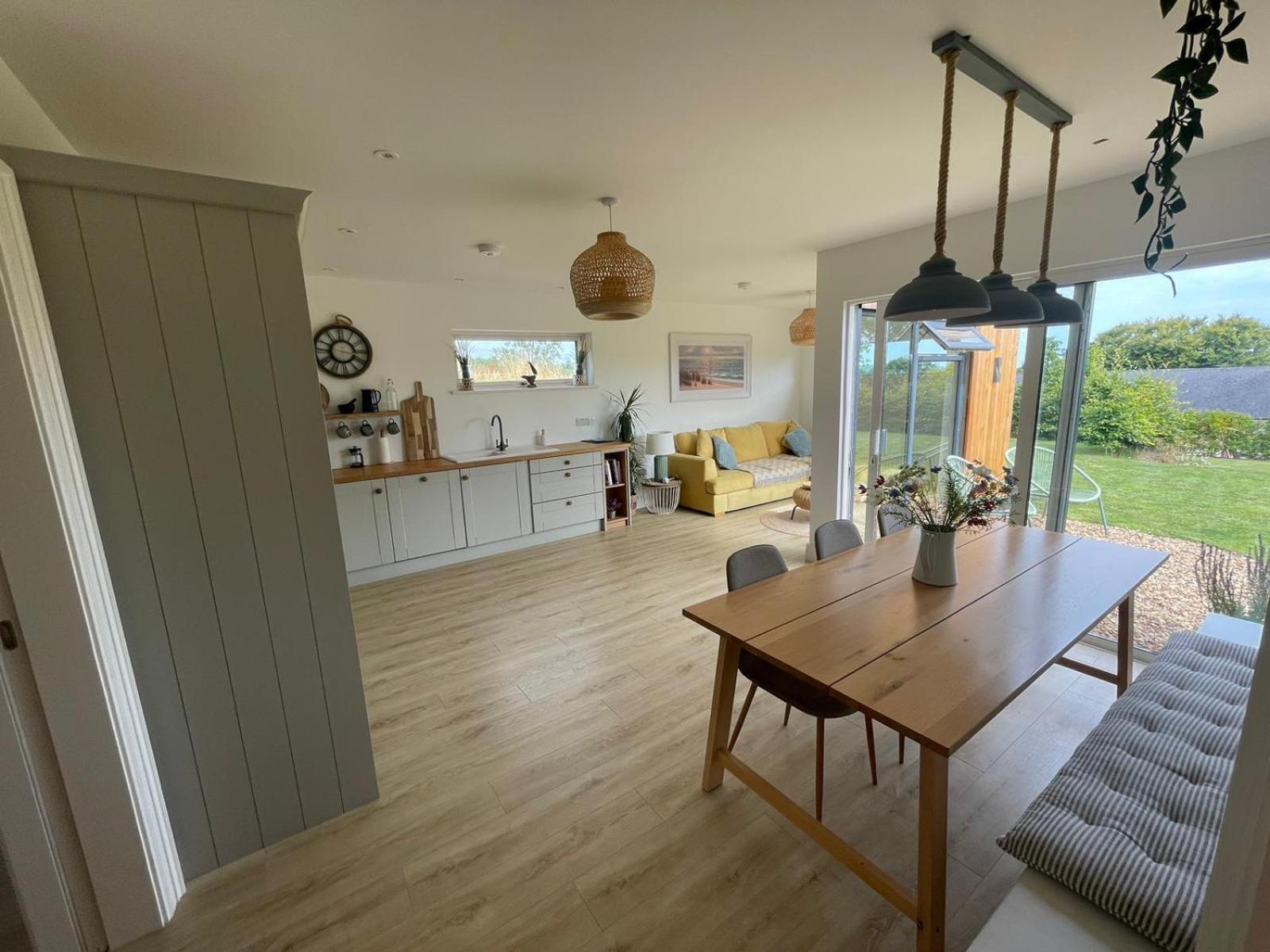 Ocean Breeze Villa Cork Exterior foto
